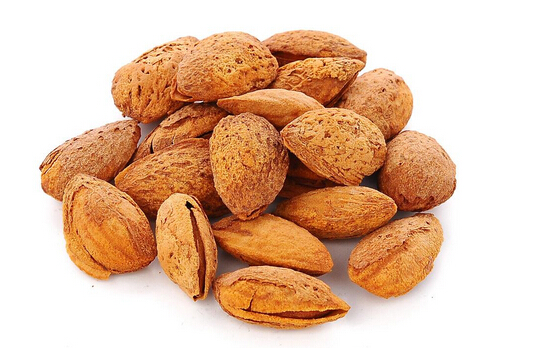 零食店加盟成本费用