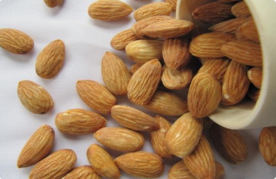 百草味休闲食品加盟