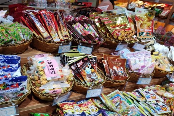 家门口休闲食品