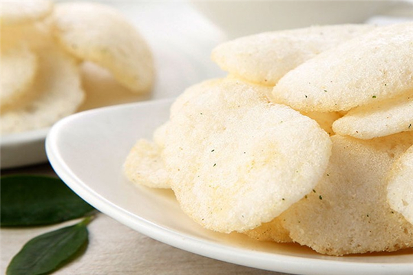 树下休闲食品 树下休闲食品