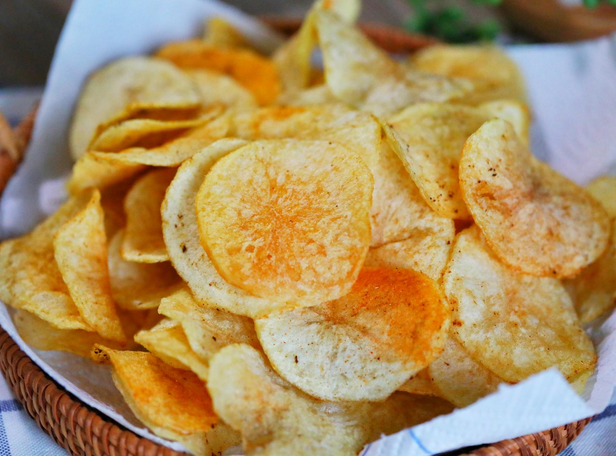 两个土豆薯片 两个土豆薯片